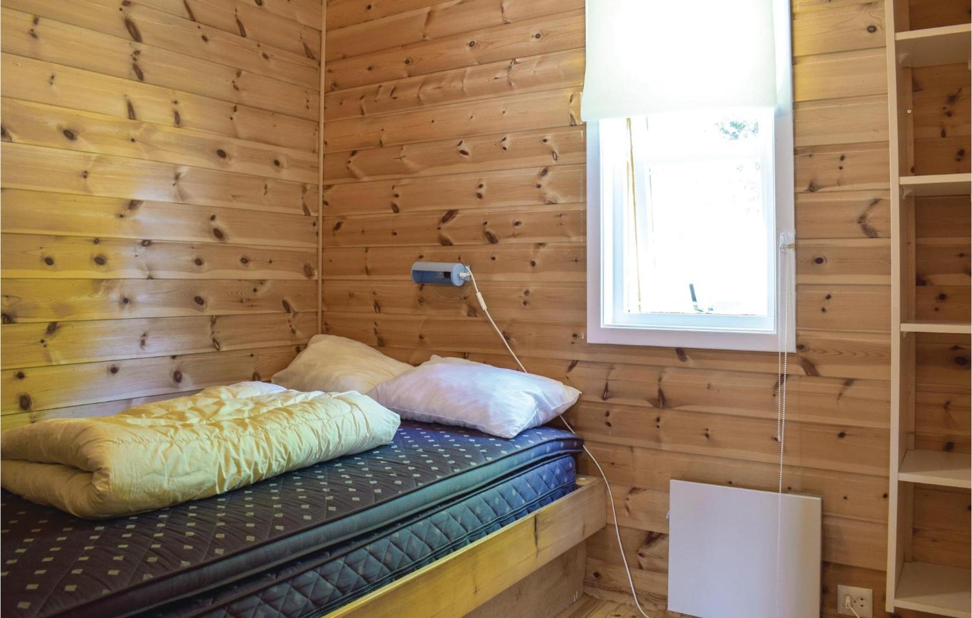 3 Bedroom Lovely Home In Vallavik Vangsbygd Esterno foto