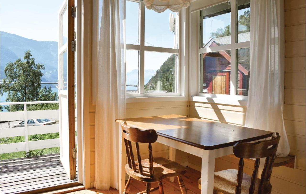 3 Bedroom Lovely Home In Vallavik Vangsbygd Esterno foto