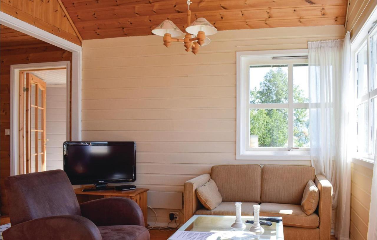 3 Bedroom Lovely Home In Vallavik Vangsbygd Esterno foto